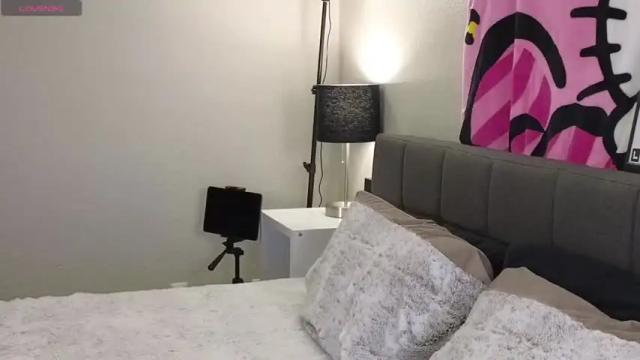 Image 8 of asianbarbiexoxo Stream on Chaturbate on 16 months ago