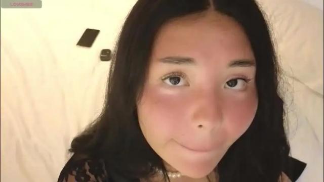 Image 12 of asianboobz Stream on Chaturbate on 1 month ago