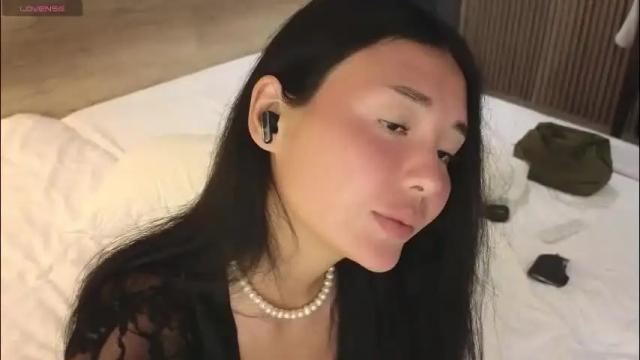 Image 4 of asianboobz Stream on Chaturbate on 1 month ago