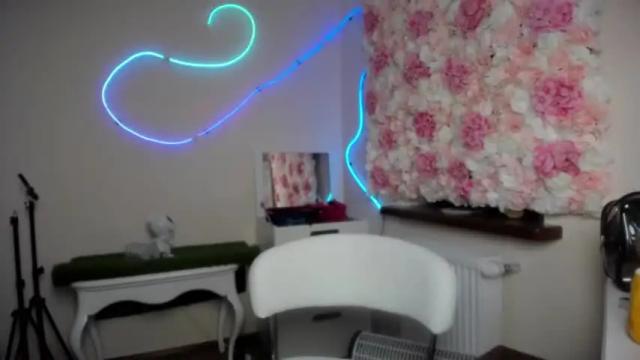 Image 8 of asiandance Stream on Chaturbate on 16 months ago