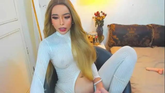 Image 2 of asiandiamond69 Stream on Chaturbate on 2 months ago