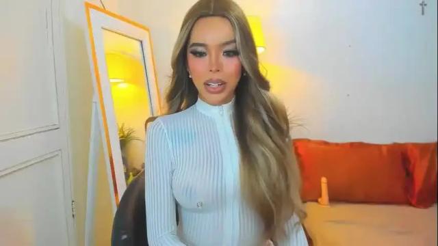 Image 12 of asiandiamond69 Stream on Chaturbate on 27 days ago