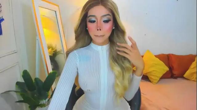 Image 2 of asiandiamond69 Stream on Chaturbate on 19 days ago