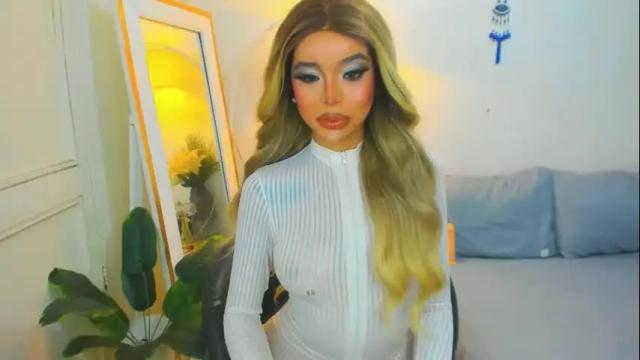 Image 10 of asiandiamond69 Stream on Chaturbate on 3 days ago
