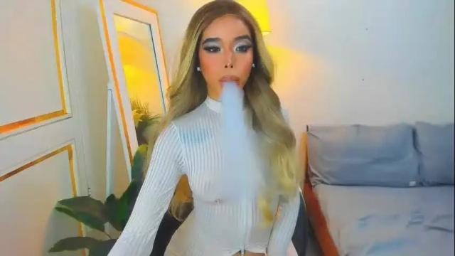 Image 3 of asiandiamond69 Stream on Chaturbate on 2 months ago