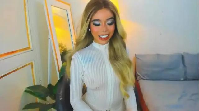Image 7 of asiandiamond69 Stream on Chaturbate on 2 months ago