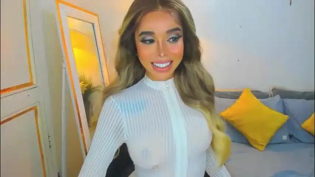 Image 8 of asiandiamond69 Stream on Chaturbate on 2 months ago