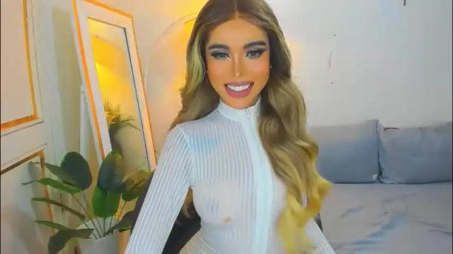 Image 3 of asiandiamond69 Stream on Chaturbate on 2 months ago