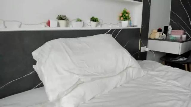 Image 6 of asiangirlandwhiteguy Stream on Chaturbate on 12 months ago