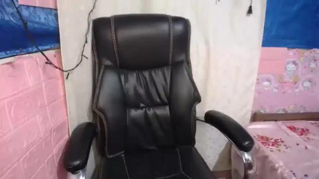 Image 12 of asianhorsecockts69 Stream on Chaturbate on 14 months ago