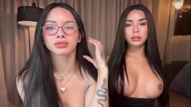 Image 10 of asianhugecockcindy Stream on Chaturbate on 29 days ago