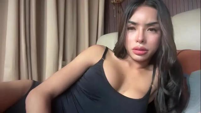 Image 12 of asianhugecockcindy Stream on Chaturbate on 27 days ago