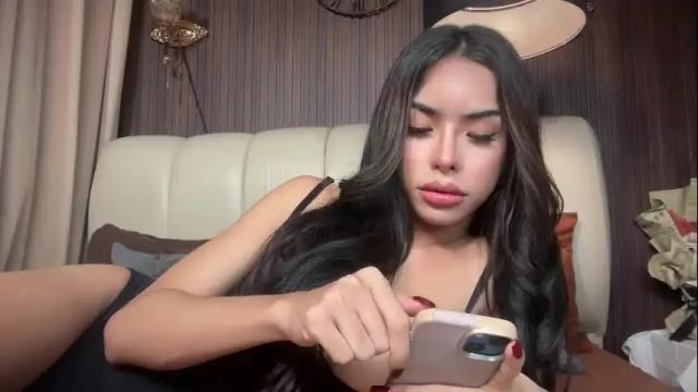 Image 3 of asianhugecockcindy Stream on Chaturbate on 27 days ago