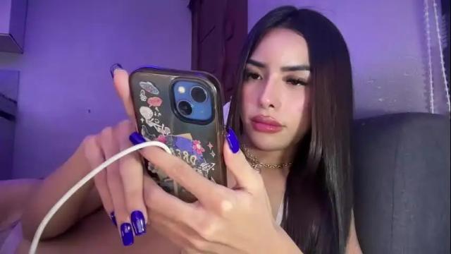 Image 6 of asianhugecockcindy Stream on Chaturbate on 2 months ago