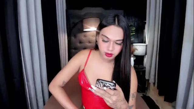 Image 10 of asianhugecockjulia1 Stream on Chaturbate on 25 days ago