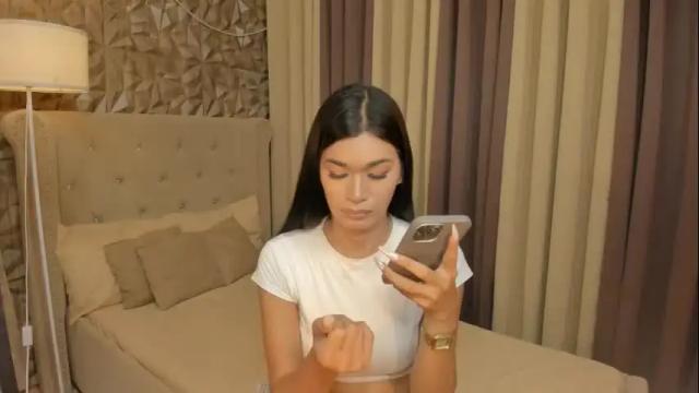Image 7 of asianhugecocknina Stream on Chaturbate on 1 month ago