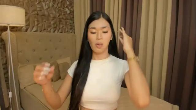Image 11 of asianhugecocknina Stream on Chaturbate on 21 days ago