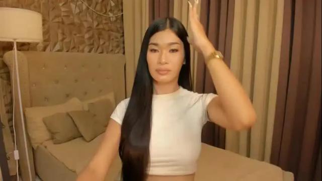 Image 10 of asianhugecocknina Stream on Chaturbate on 20 days ago