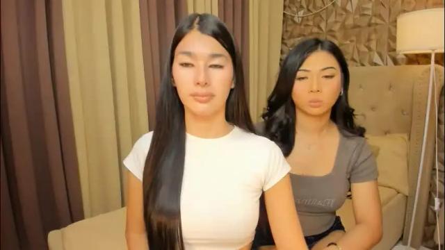 Image 2 of asianhugecocknina Stream on Chaturbate on 2 months ago