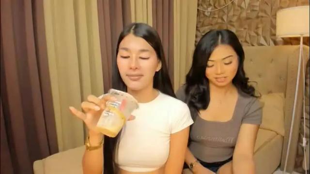 Image 3 of asianhugecocknina Stream on Chaturbate on 2 months ago