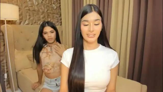 Image 3 of asianhugecocknina Stream on Chaturbate on 2 months ago