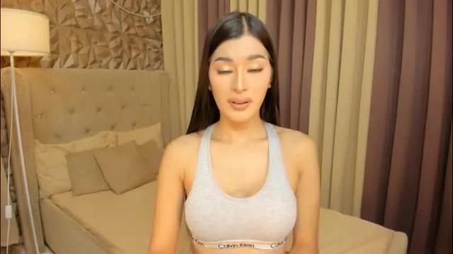 Image 3 of asianhugecocknina Stream on Chaturbate on 1 month ago