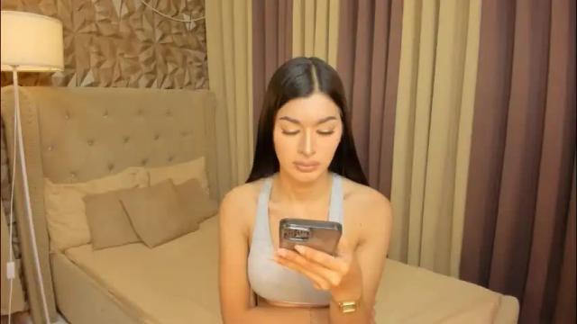 Image 7 of asianhugecocknina Stream on Chaturbate on 1 month ago