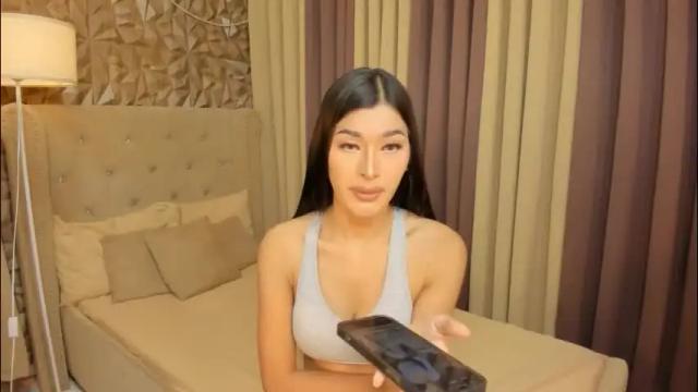 Image 8 of asianhugecocknina Stream on Chaturbate on 1 month ago