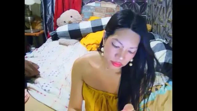 Image 3 of asianladyboybigc69 Stream on Chaturbate on 1 month ago