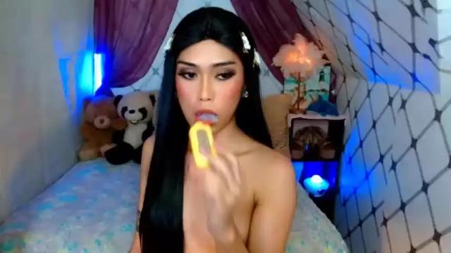 Image 10 of asianlovelykhim Stream on Chaturbate on 18 months ago