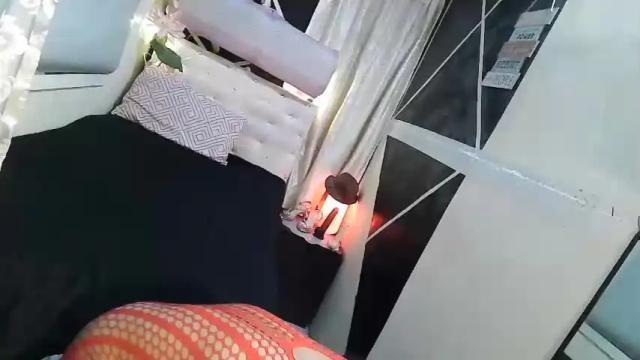 Image 6 of asianmercedesxx Stream on Chaturbate on 18 months ago