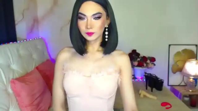 Image 3 of asiansaucygirl Stream on Chaturbate on 17 months ago