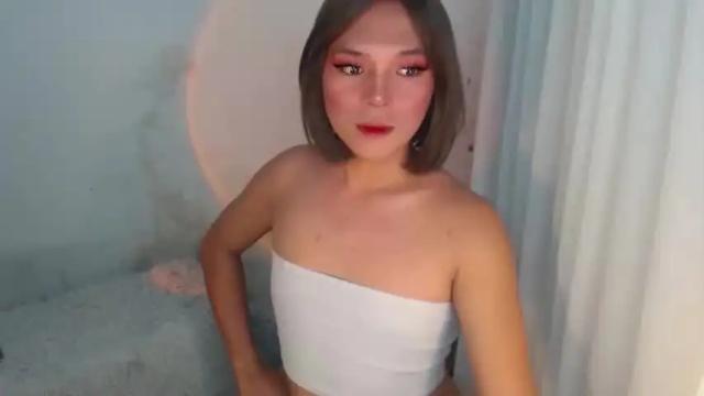 Image 2 of asianshardfucker Stream on Chaturbate on 15 months ago