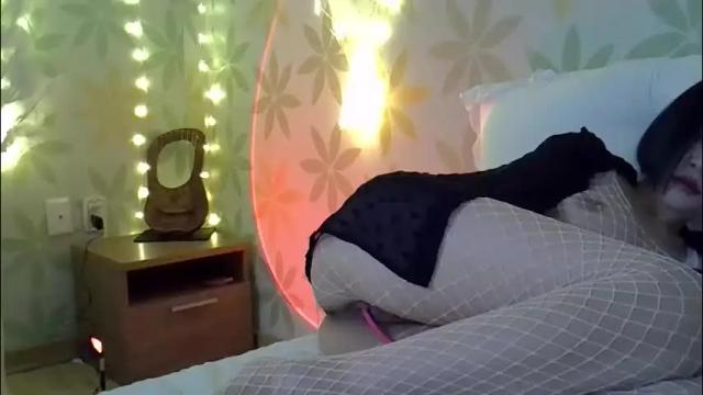 Image 10 of asianshiny Stream on Chaturbate on 2 months ago