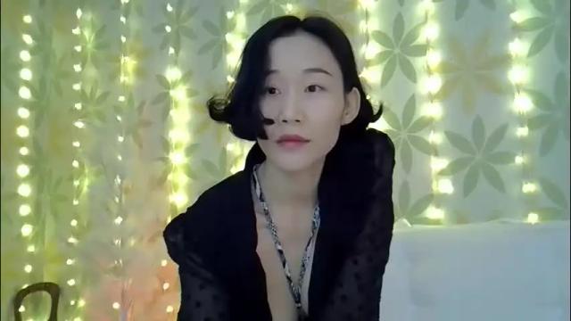 Image 7 of asianshiny Stream on Chaturbate on 1 month ago