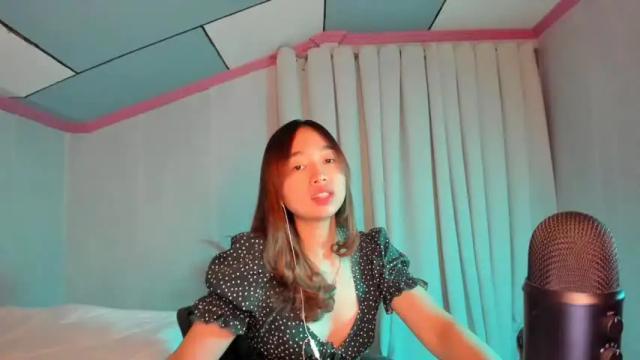 Image 7 of asiansweetnasty Stream on Chaturbate on 17 months ago