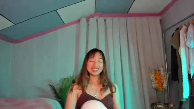 Image 6 of asiansweetnasty Stream on Chaturbate on 16 months ago