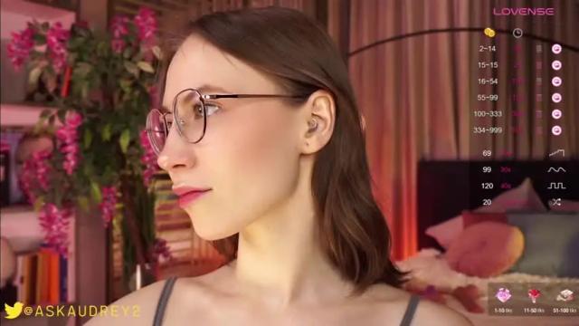 Image 4 of askaudrey Stream on Chaturbate on 14 months ago