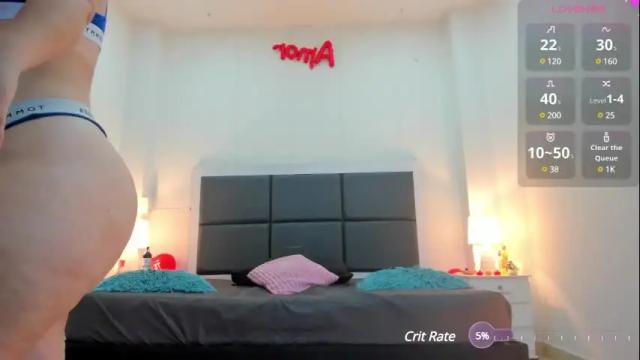 Thumbnail 1, aslhyn_gomez's Stream at Chaturbate, 1 month ago