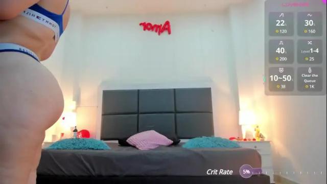 Image 7 of aslhyn_gomez Stream on Chaturbate on 1 month ago