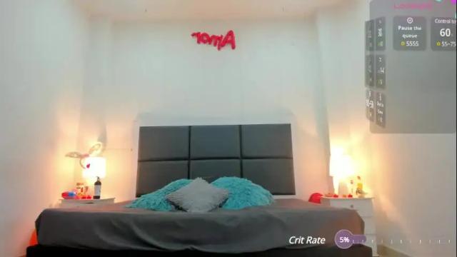 Image 2 of aslhyn_gomez Stream on Chaturbate on 1 month ago