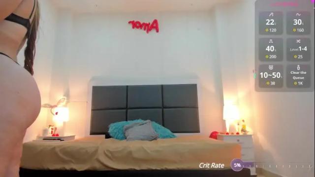 Image 12 of aslhyn_gomez Stream on Chaturbate on 1 month ago