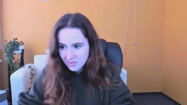 Image 4 of asol_sweetie Stream on Chaturbate on 19 months ago