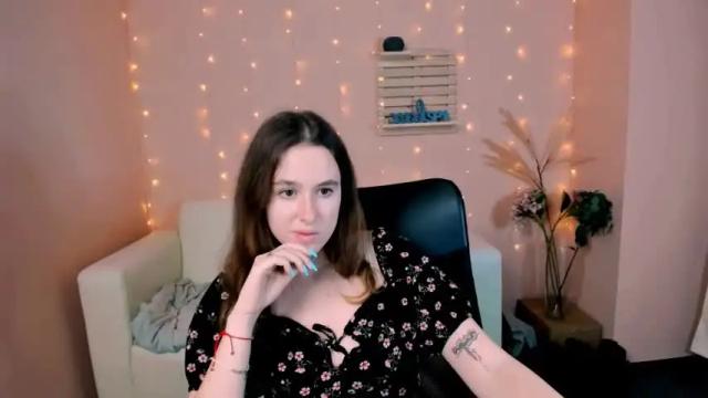 Image 2 of asol_sweetie Stream on Chaturbate on 18 months ago