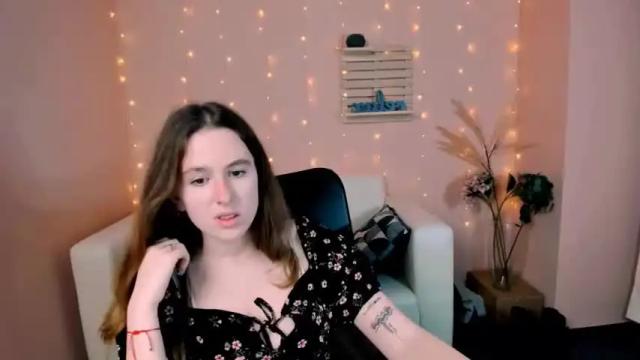 Image 6 of asol_sweetie Stream on Chaturbate on 18 months ago