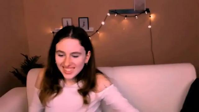 Image 6 of asol_sweetie Stream on Chaturbate on 18 months ago
