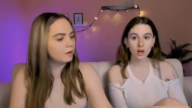 Image 4 of asol_sweetie Stream on Chaturbate on 18 months ago