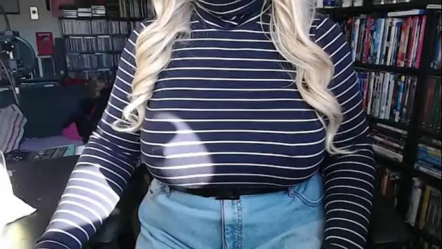 Image 4 of aspen_vale Stream on Chaturbate on 2 months ago