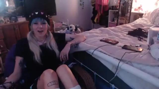 Image 11 of aspenelise Stream on Chaturbate on 2 months ago
