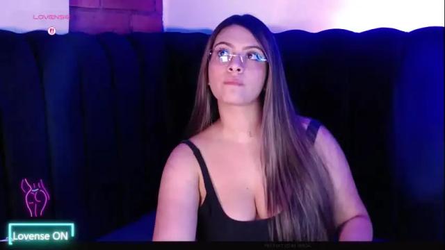 Image 11 of aspenruss Stream on Chaturbate on 6 days ago